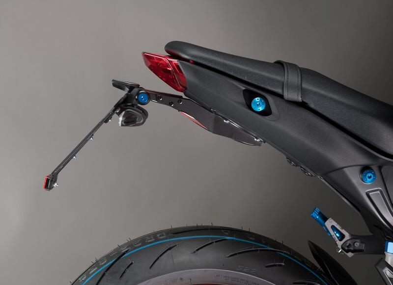 Portatarga Regolabile per Yamaha A1